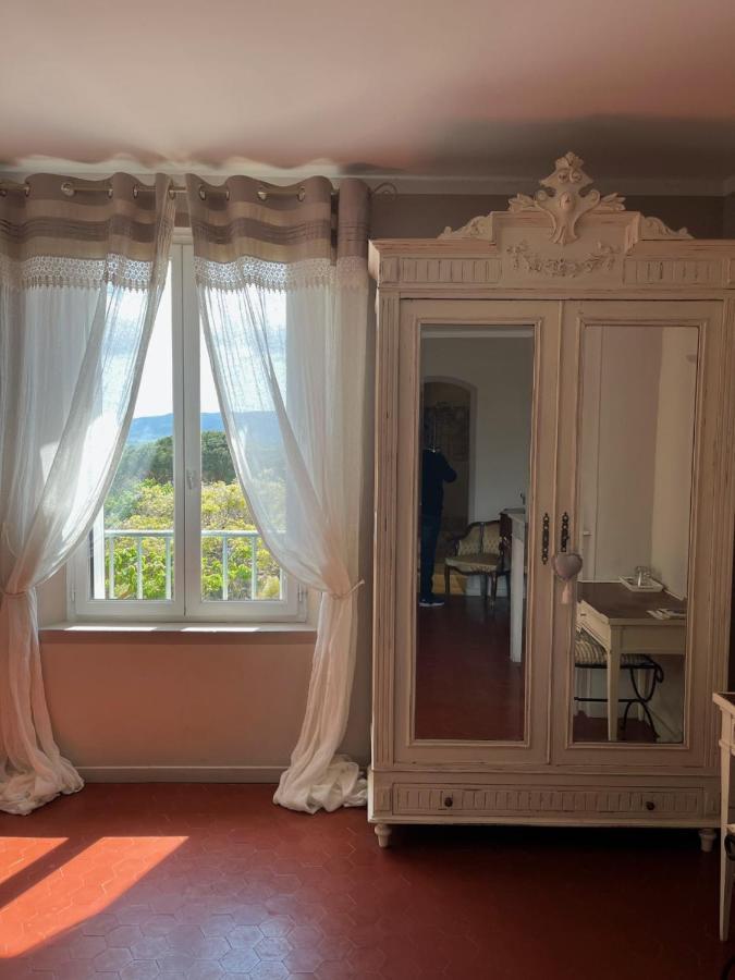 La Maison De Justine Grimaud Exterior foto